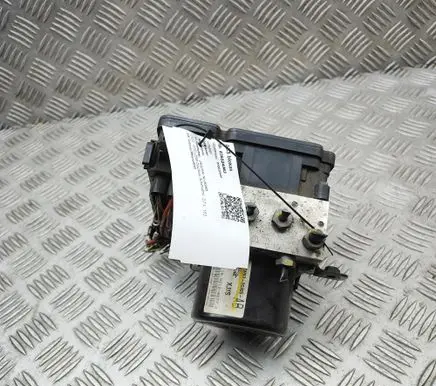 Jaguar XJ X350 ABS Pump 7W932C405AB