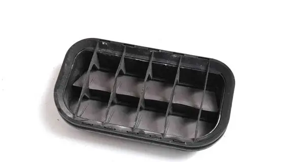 Audi TT TTS Mk2 Quarter panel pressure vent 