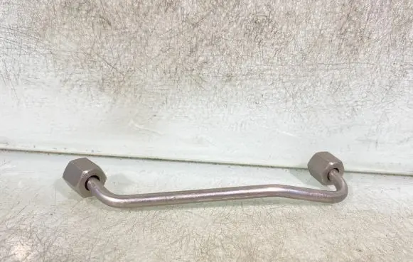 BMW 3 E90 E91 Fuel injector supply line/pipe 4561984014207