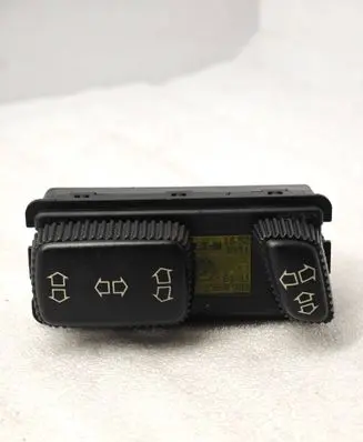 BMW 7 E38 Seat control switch 8368934