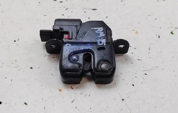 Renault Megane III Tailgate lock latch 846300003P
