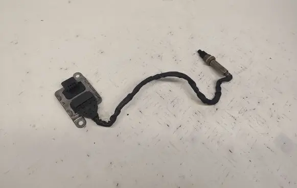 Mercedes-Benz E W213 Lambda probe sensor A0009058011