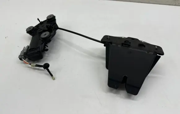 Volvo XC60 Tailgate/trunk/boot lock/catch/latch 31349975