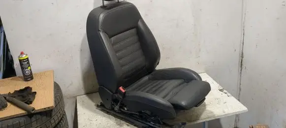 Opel Insignia A Front driver seat