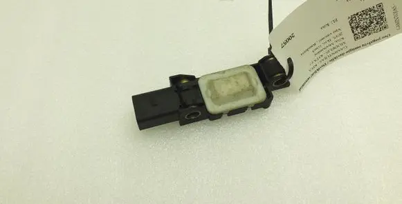 Porsche Cayenne (9PA) Airbag deployment crash/impact sensor 4B0959643E