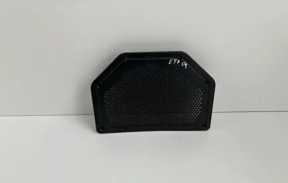 BMW 1 E81 E87 Subwoofer grill/trim 6925328