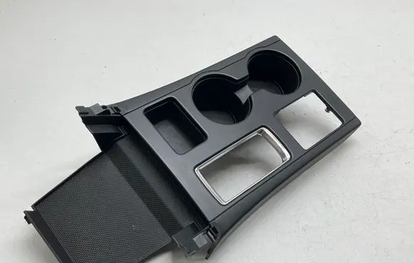 Subaru Legacy Cup holder S22005830