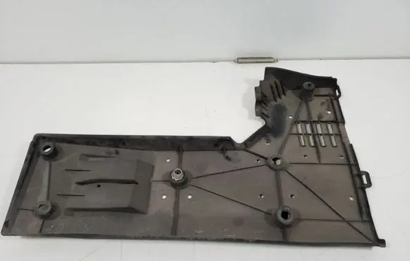 Lexus GS 250 350 300H 450H Engine splash shield/under tray 5816630060