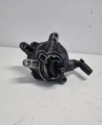 Volvo S60 Vacuum pump 08658230