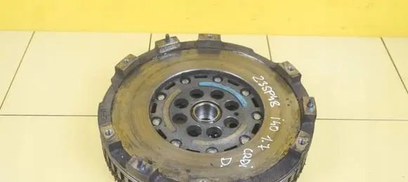 Hyundai i40 Dual mass flywheel HDFW15 23SP48