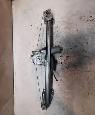 Opel Zafira A Rear door window regulator motor 119735XXX