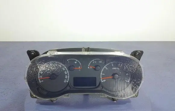 Opel Combo D Speedometer (instrument cluster) 51911163