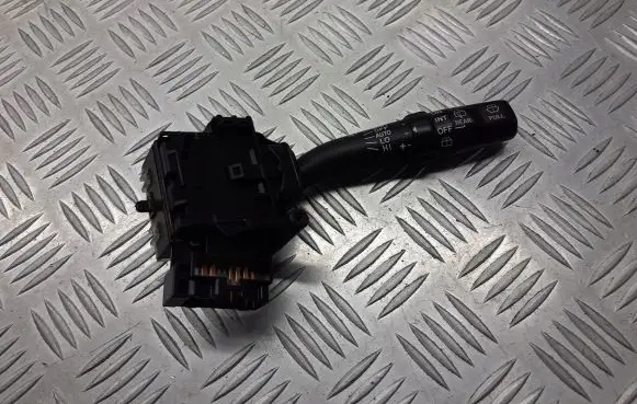 Toyota Avensis T250 Wiper switch 173654