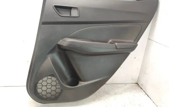 Suzuki Swift III Rear door card panel trim 8373152RA0 8307752RA05PK