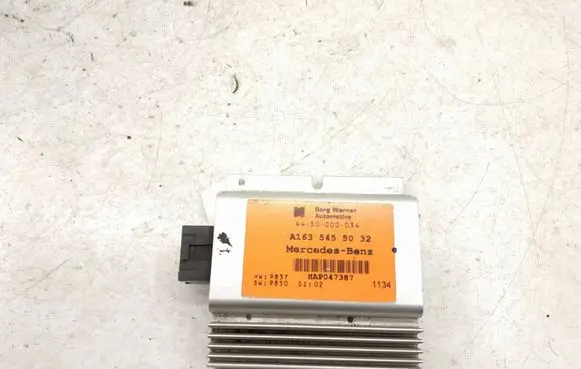 Mercedes-Benz ML W163 Transfer box differential control unit A1635455032 1635455032