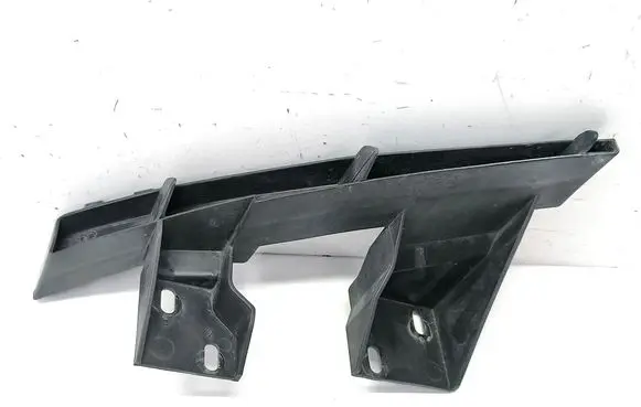 Audi Q7 4L Front bumper mounting bracket 4L0807334A