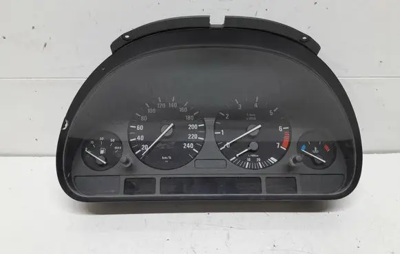 Speedometer (instrument cluster)