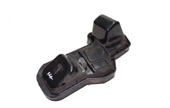 Headlight/headlamp dust cover