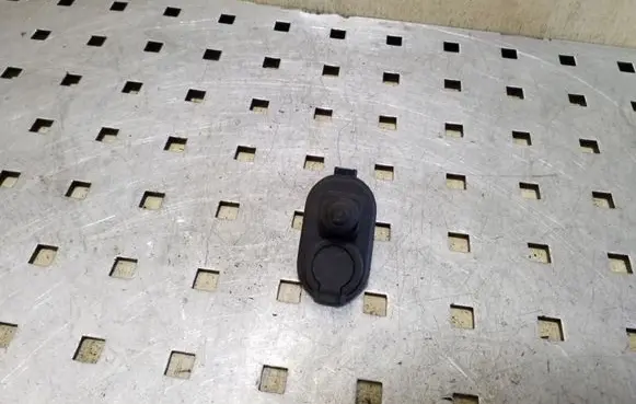 Honda CR-V Front door sensor 