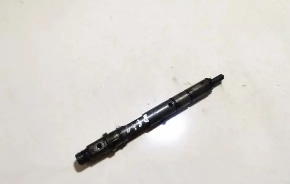 Audi A6 S6 C5 4B Fuel injector 059130201f 0432133795