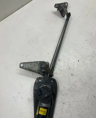 Citroen Berlingo Front wiper linkage and motor W000000780 964421078002