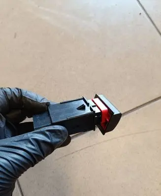 Toyota Avensis Verso Hazard light switch 153309