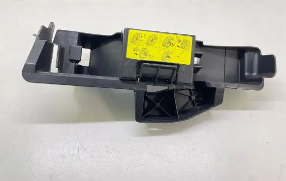 Audi A6 S6 C6 4F Tool box 4F9011215B