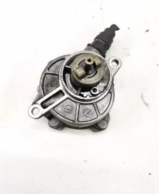 Mercedes-Benz E W211 Vacuum pump A6462300265