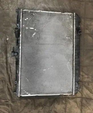 KIA Carens I Coolant radiator OK2KB15XXX