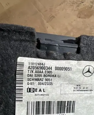 Mercedes-Benz C W205 Other trunk/boot trim element 11812484J 00009051 A2056900344