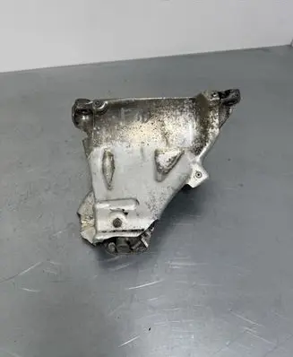BMW X5 F15 Engine mounting bracket 6853208 678711