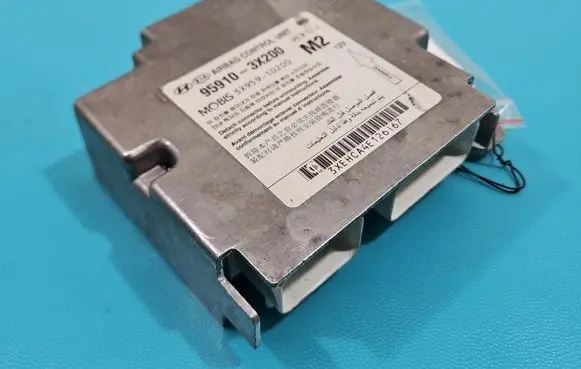 Hyundai Elantra Airbag control unit/module 95910-3X200 IMPRK1451923
