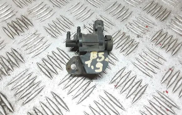Volkswagen PASSAT B5.5 Turbo solenoid valve 1J906283A