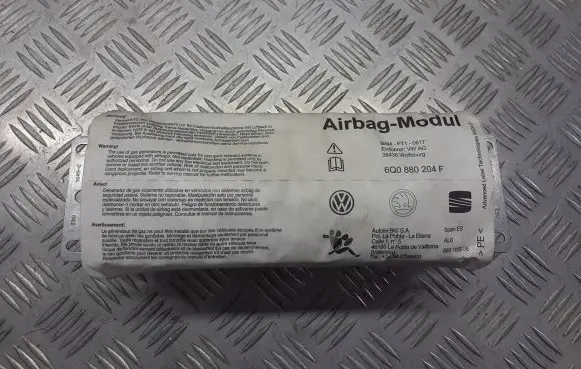 Seat Ibiza III (6L) Passenger airbag 6Q0880204F
