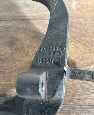 Renault Master III Gearbox mounting bracket 112338353R