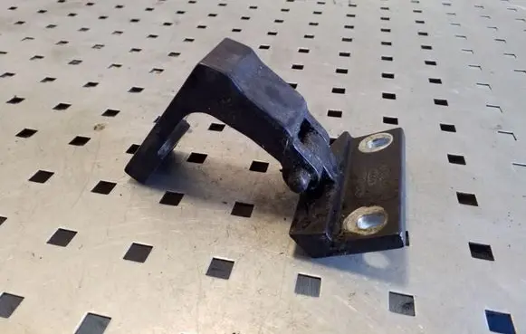 Audi A8 S8 D2 4D Rear door upper hinge 4D0833402