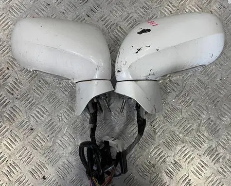 Lexus LS 460 - 600H Front door electric wing mirror LEXUSLS LS600H USF45