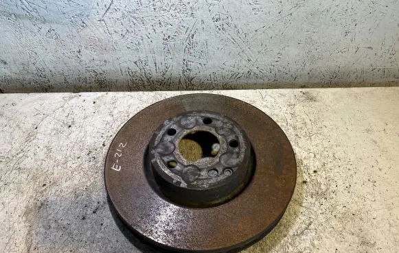 Mercedes-Benz E W212 Front brake disc