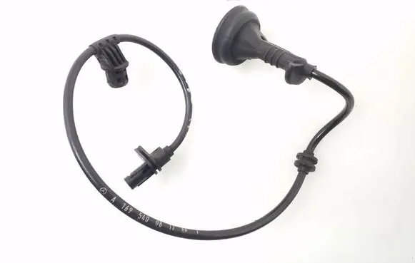 Mercedes-Benz A W169 ABS rear brake sensor A1695400817