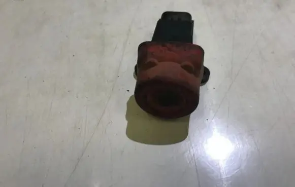 Renault Megane I Fuel cut-off switch 7700414373 050909a7