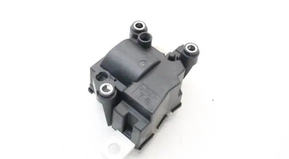Tesla Model Y Other devices 108933402K P108933402K