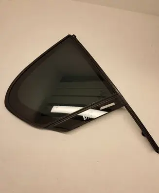 BMW 7 G11 G12 Rear vent window glass 