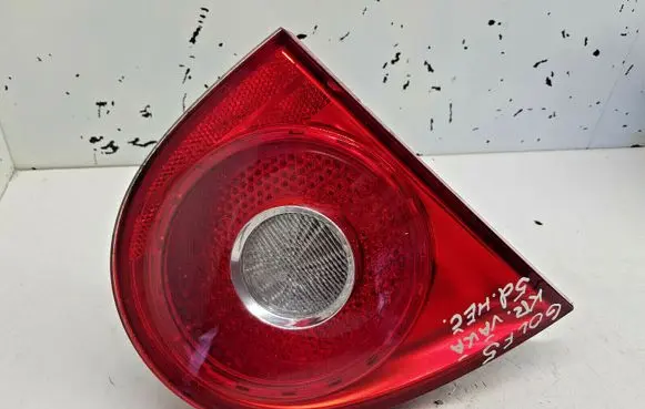 Volkswagen Golf V Tailgate rear/tail lights 1K6945093F