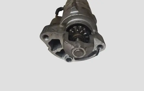 Jaguar XF X250 Starter motor 4280008740 CX2311001AC