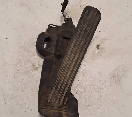 Volkswagen Golf V Accelerator throttle pedal 6PV00874500 1K2721503M