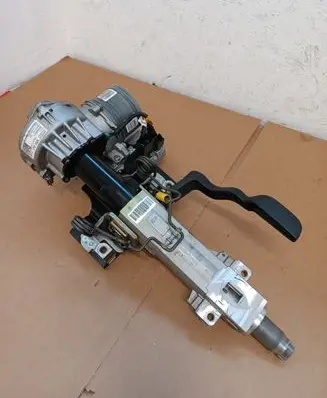Seat Toledo IV (NH) Steering wheel axle 6R2423510BE 6R2909144R 6R2909144E