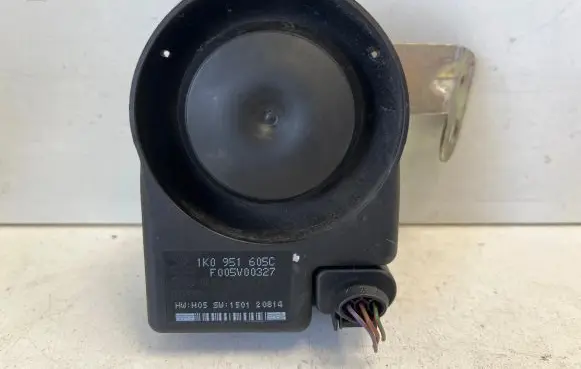 Audi A6 S6 C7 4G Alarm system siren 1K0951605C F005V00327 150120814