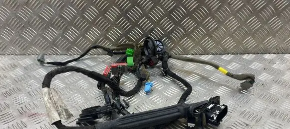 Volvo S60 Front door wiring loom 31275427