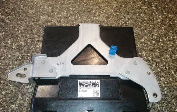 Toyota Yaris Engine control unit/module 896810D051 MB2850002152