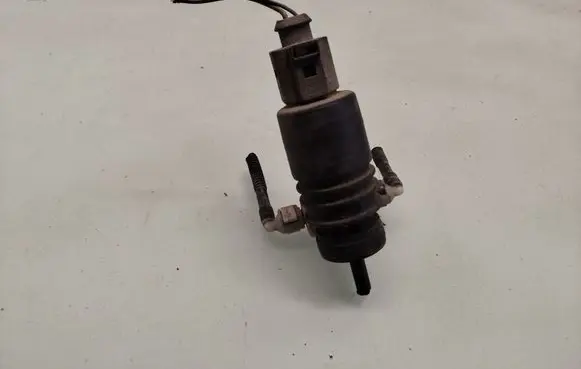Windscreen/windshield washer pump